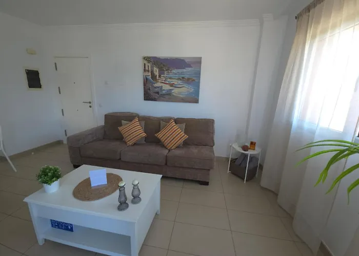 Vv Brisamar Lejlighed *